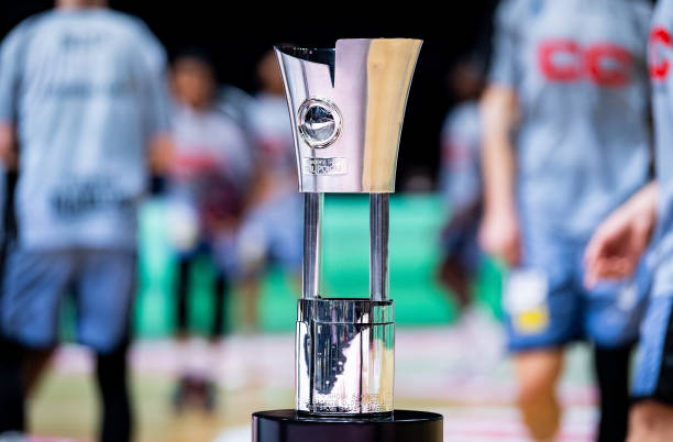 是备受瞩目 是备受瞩目