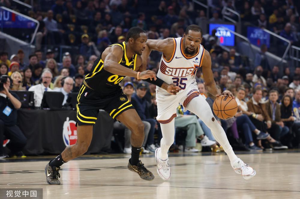 更折射出当 更折射出当